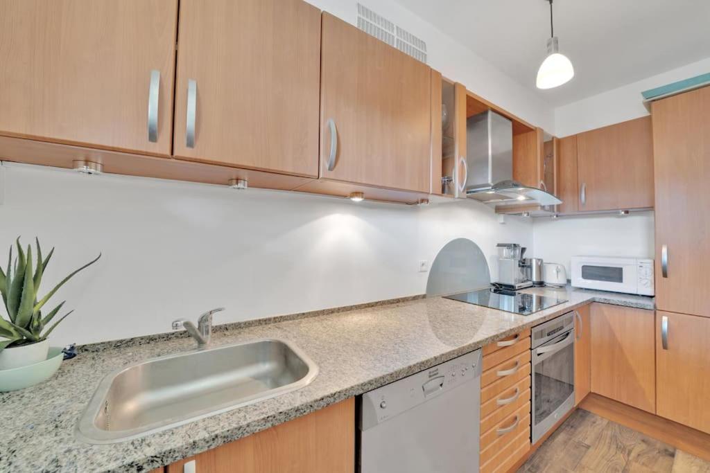 La Prom - A Two Bedroom Apartment With A Sea View Nizza Exterior foto